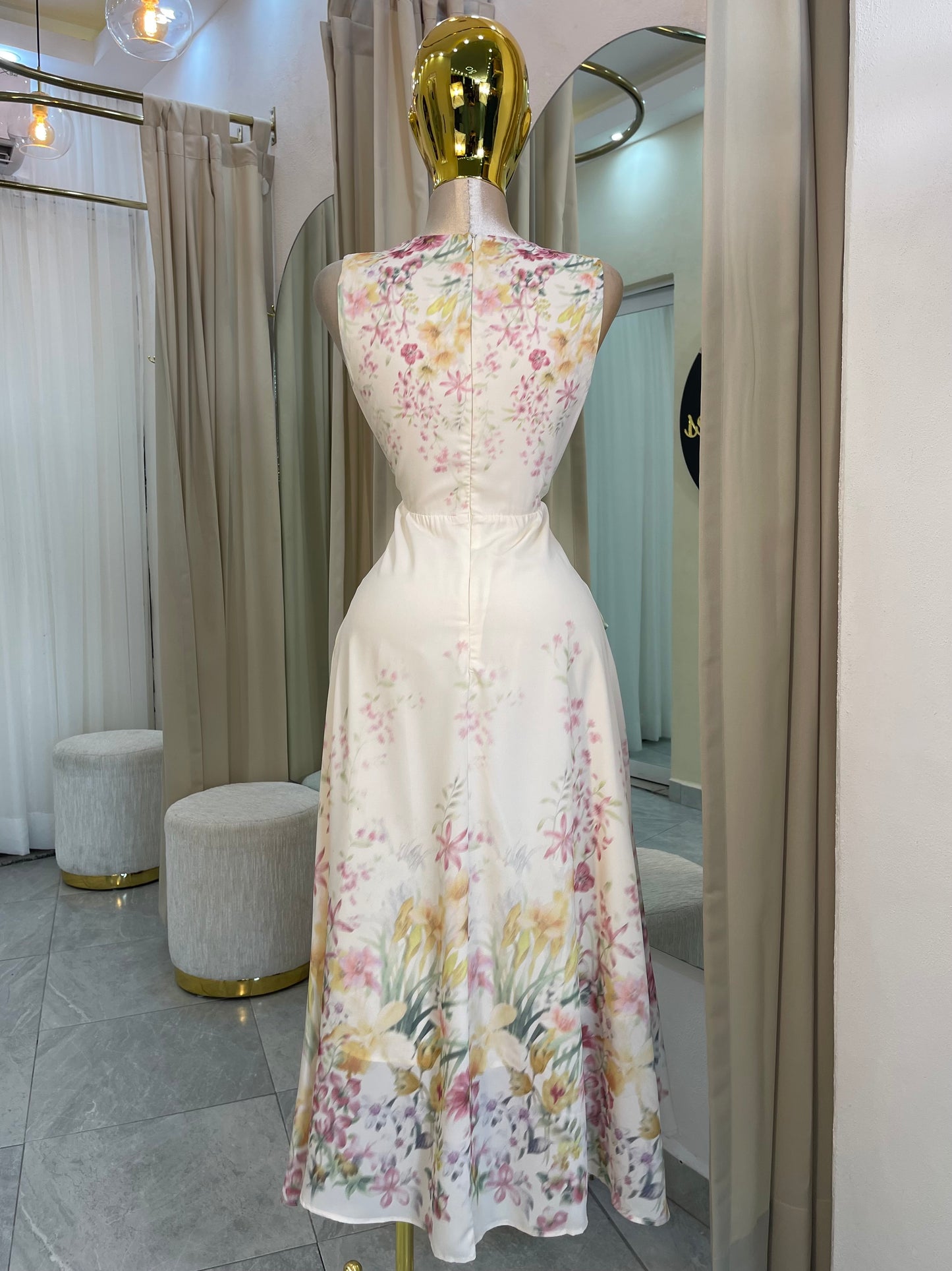 VESTIDO MIDI SATIN FLORES BLUSH