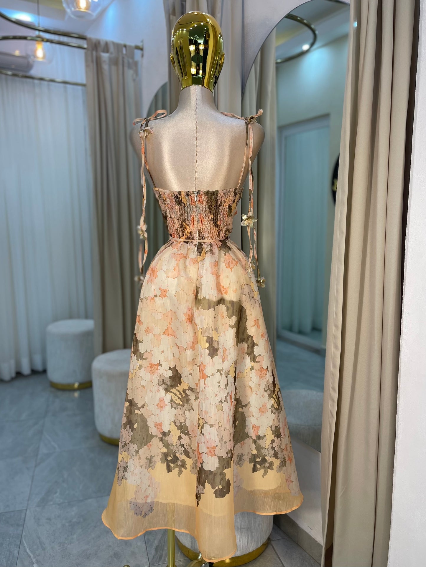 VESTIDO MIDI FLOR DORADA