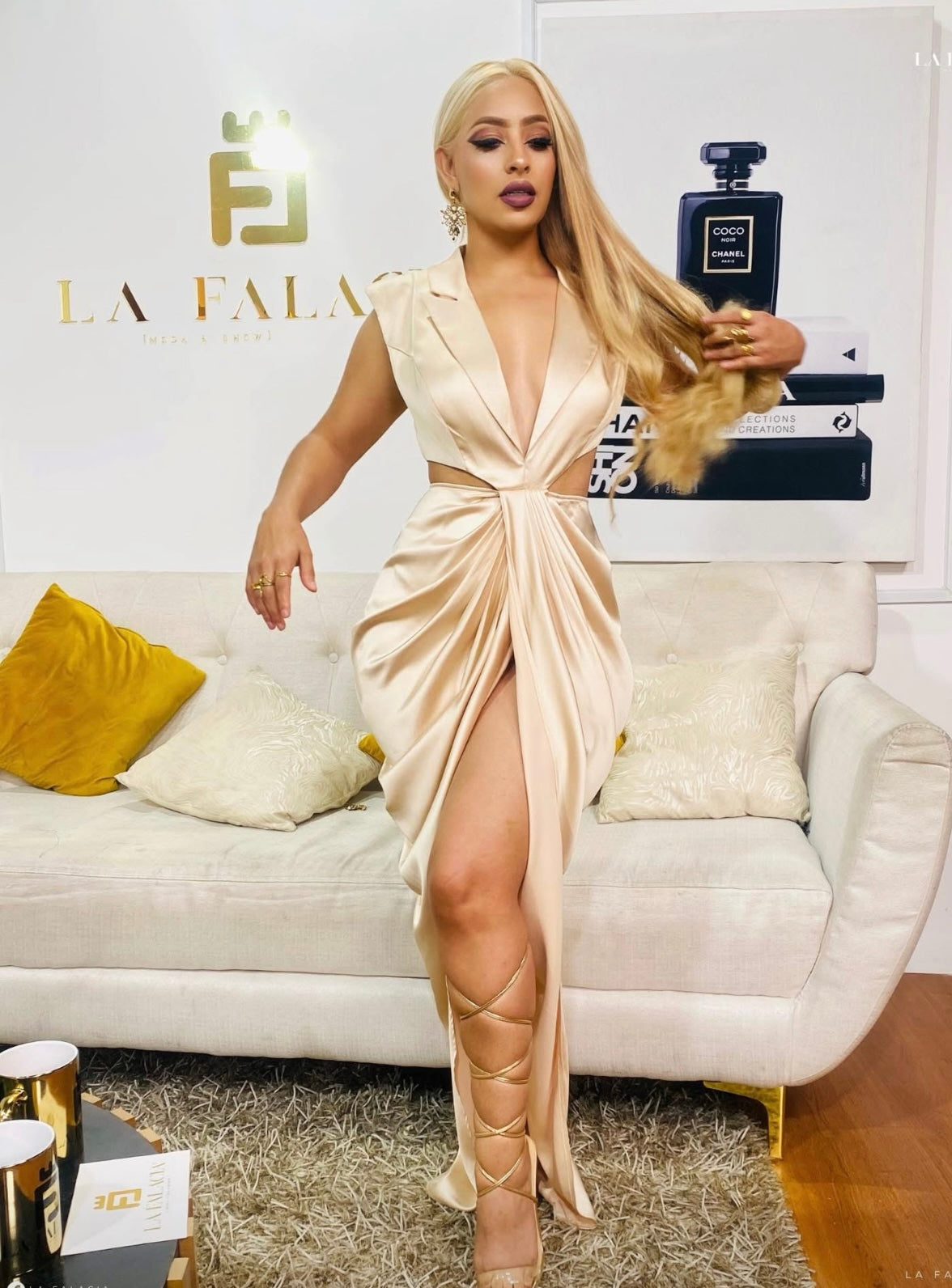 VESTIDO ESCOTE CINTURA PLIEGUE