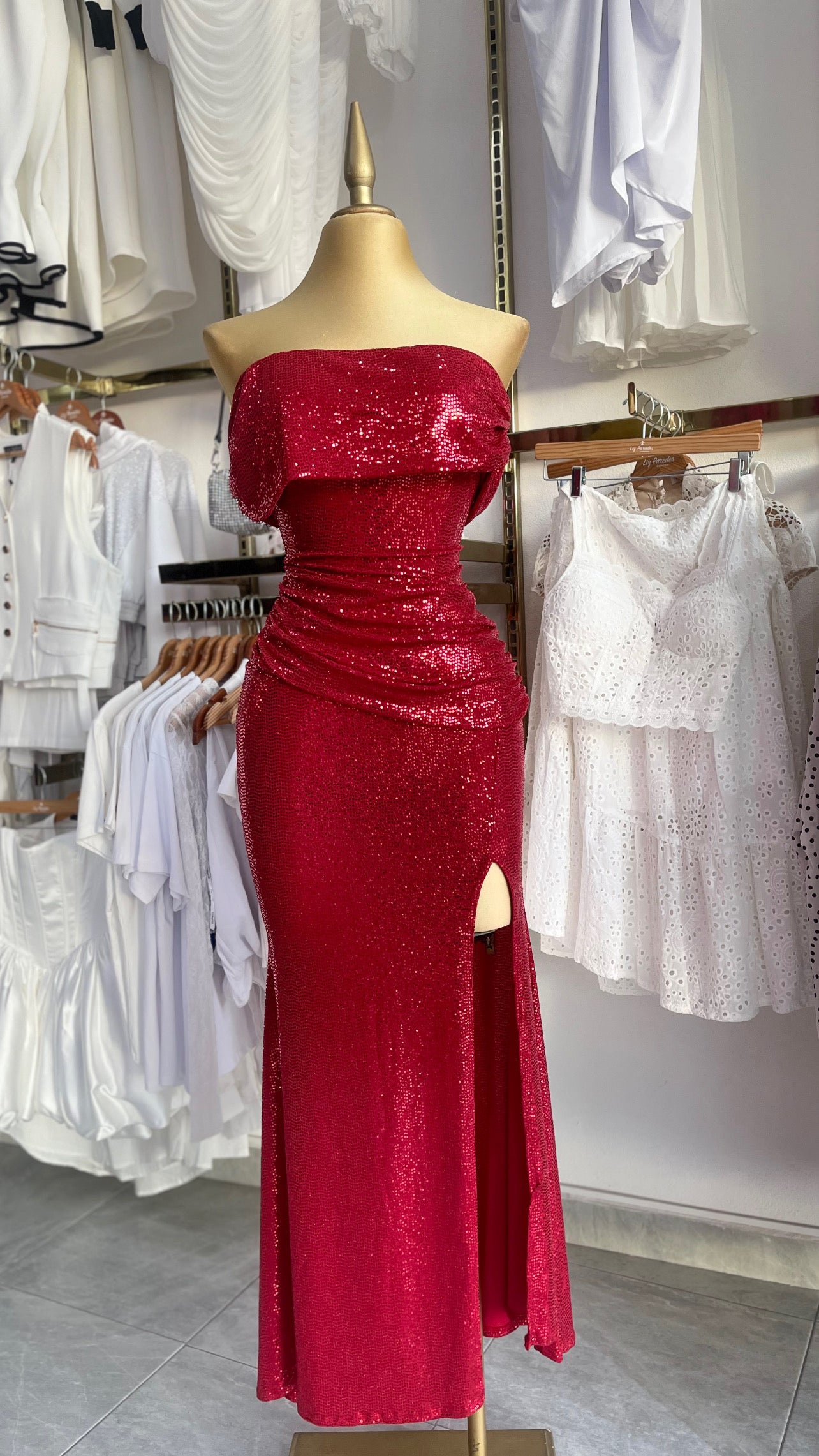 VESTIDO-MAXI ASIMETRICO BRILLOS UNA MANGA