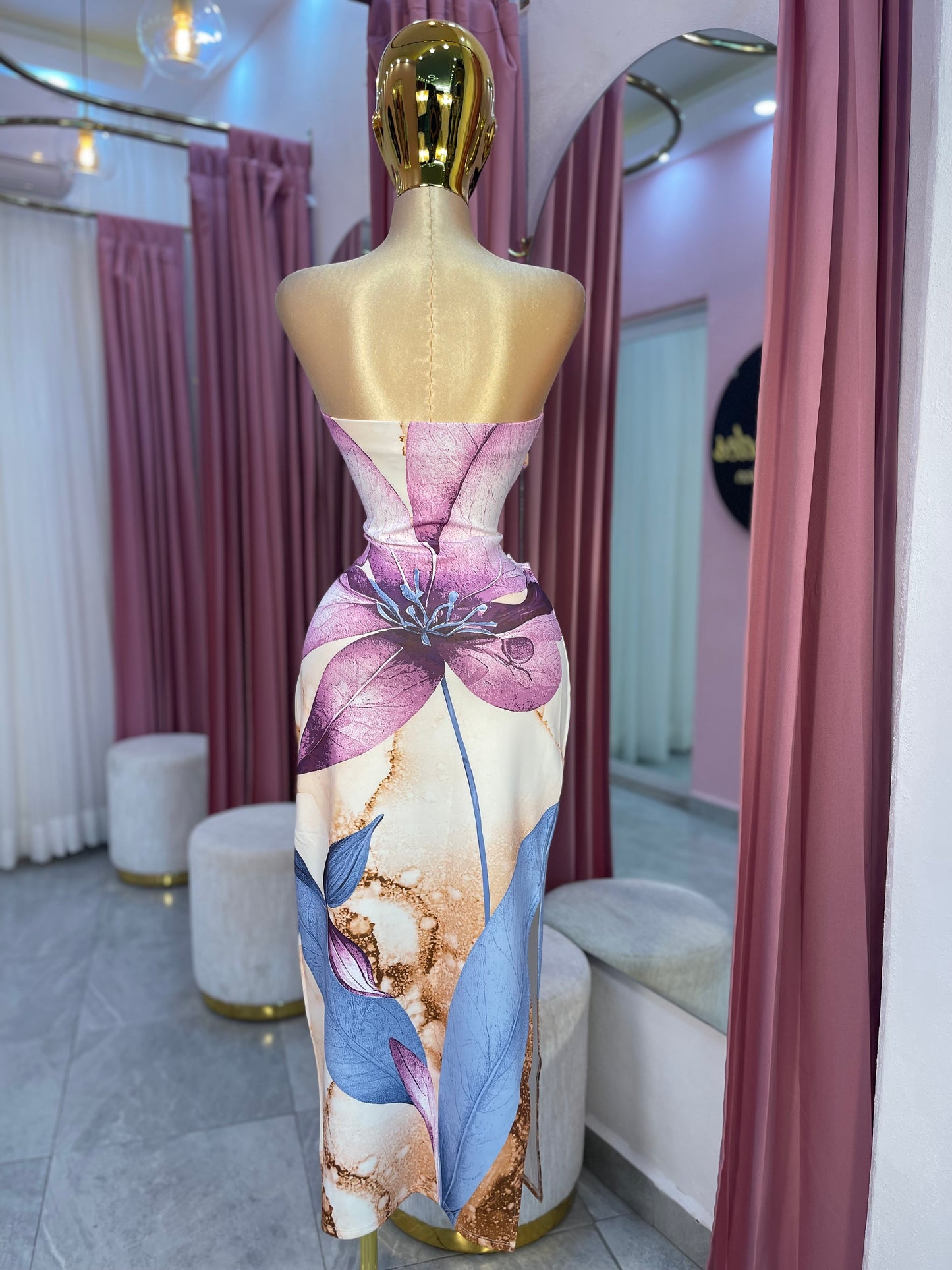 VESTIDO STRAPLESS TUBO FLORES