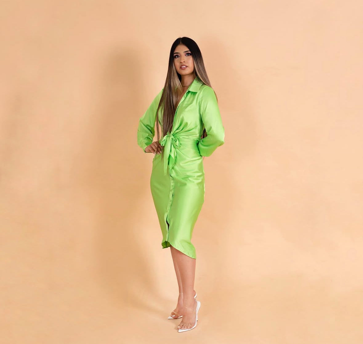 VESTIDO-MIDI SATIN MANGA LARGA CON BOTENES