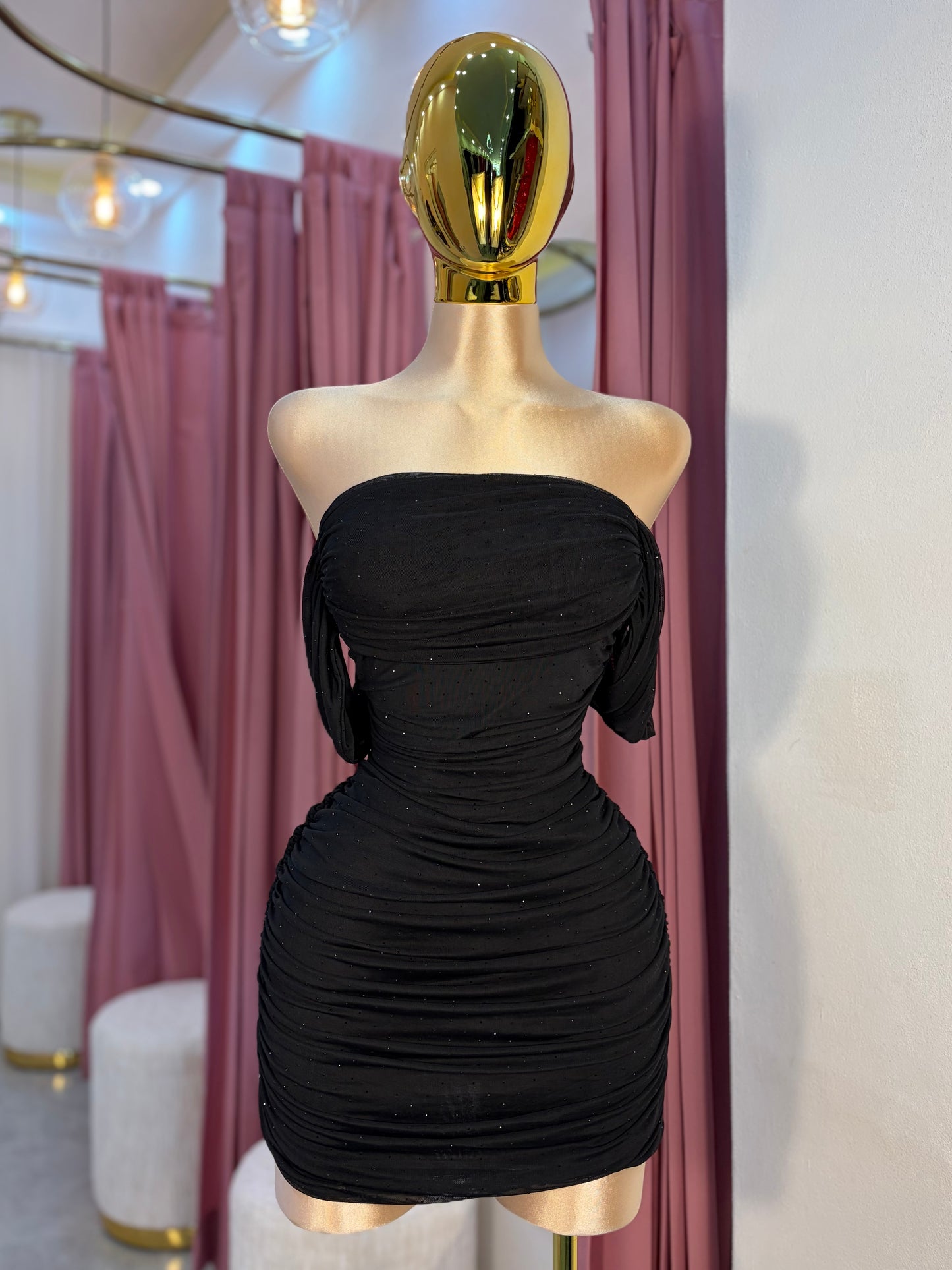 VESTIDO NEGRO MINI OFF SHOULDER MESH
