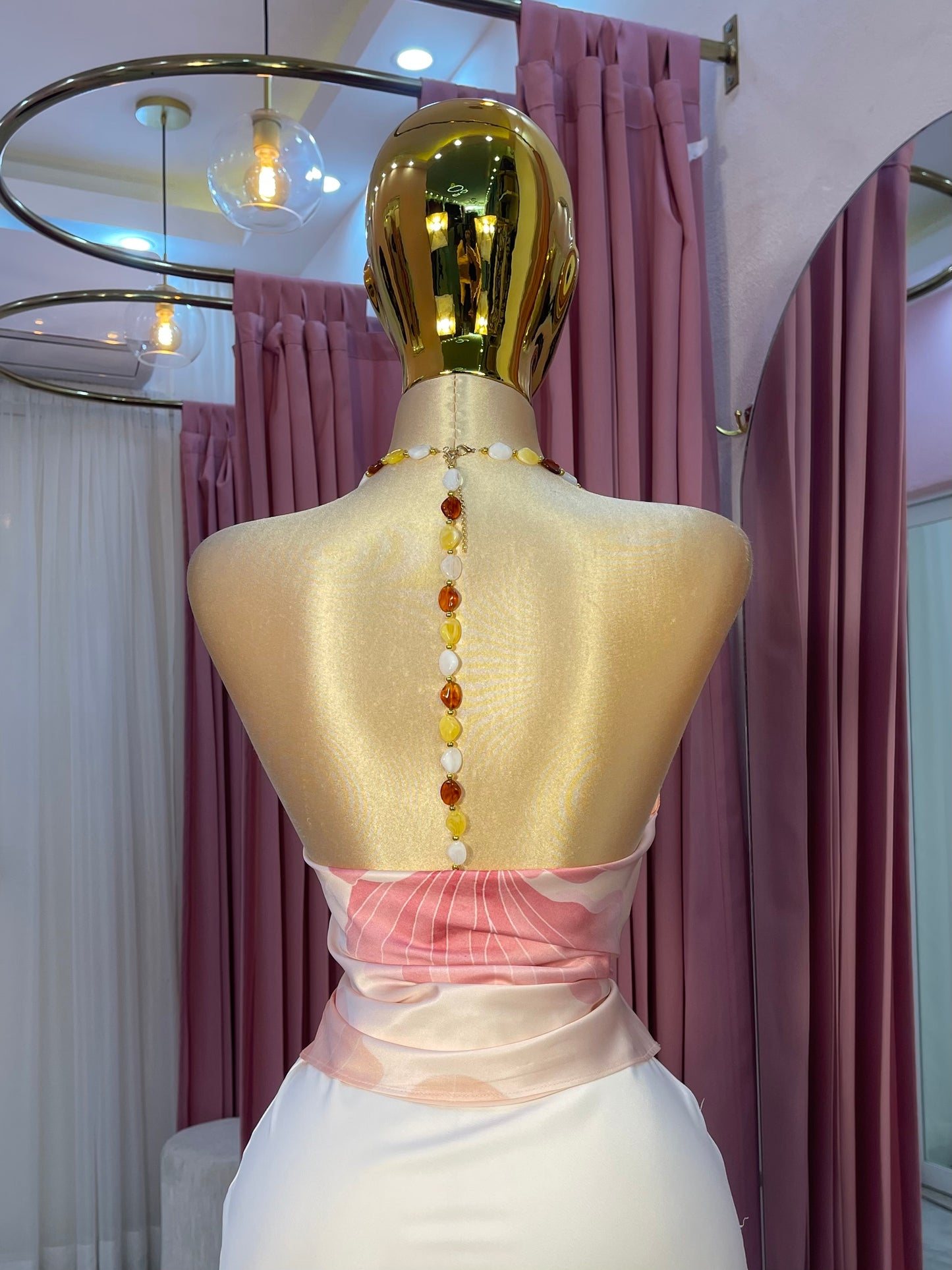 TOP SATIN ESCOTE ESPALDA BLANCO