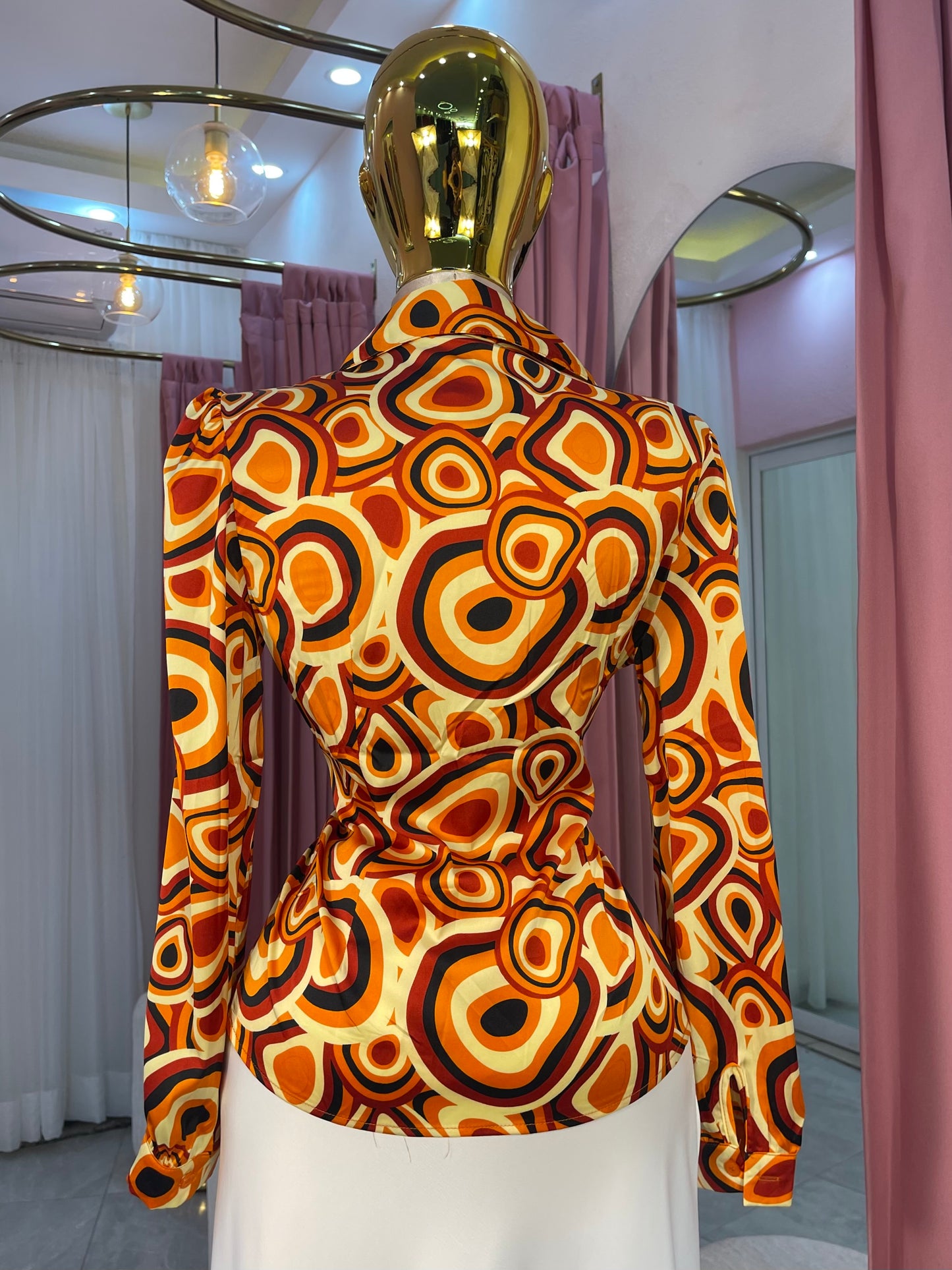 CAMISA NARANJA ESTAMPADA CIRCULOS