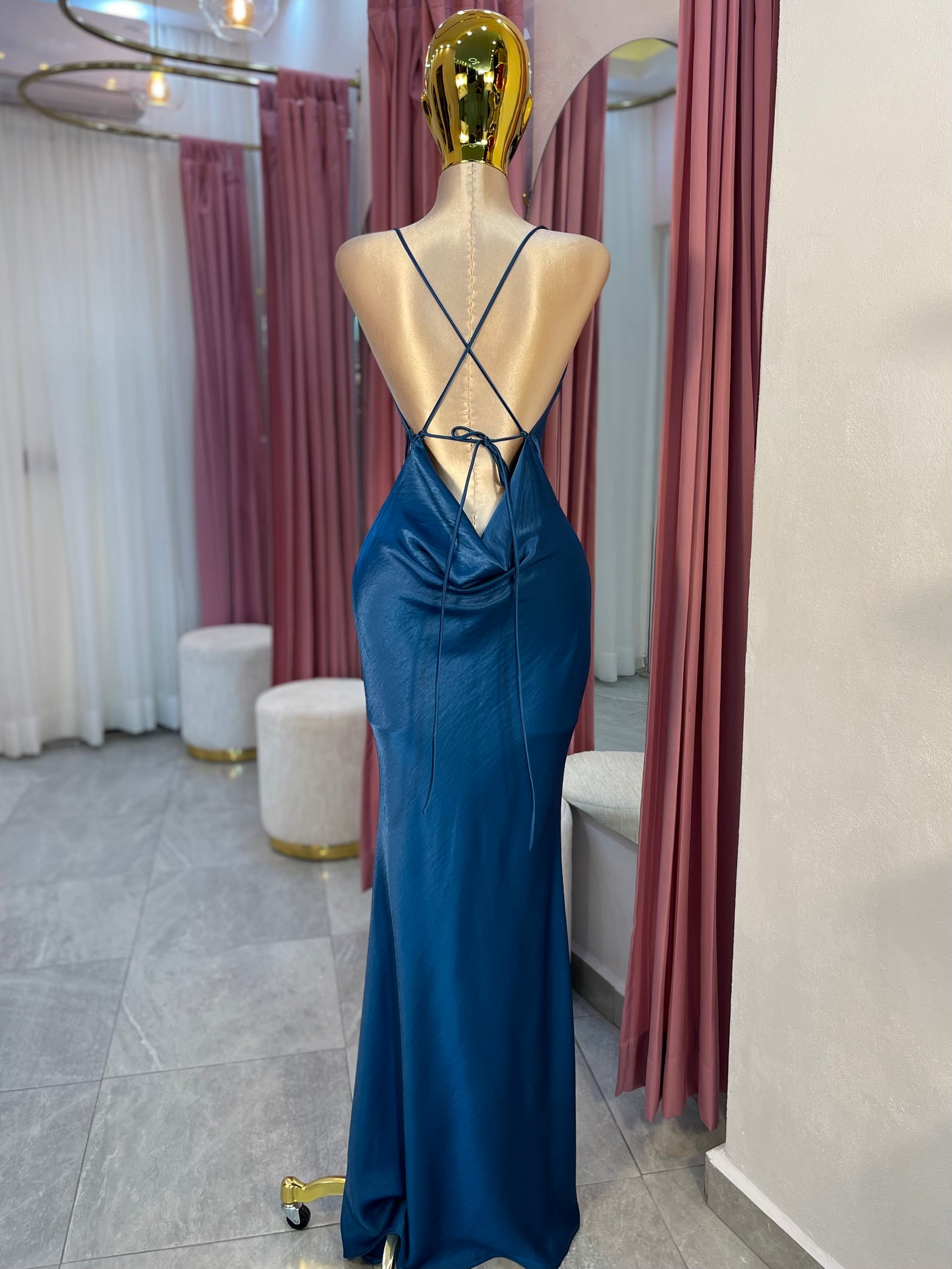 VESTIDO SATIN ESCOTE TIRAS MF23066
