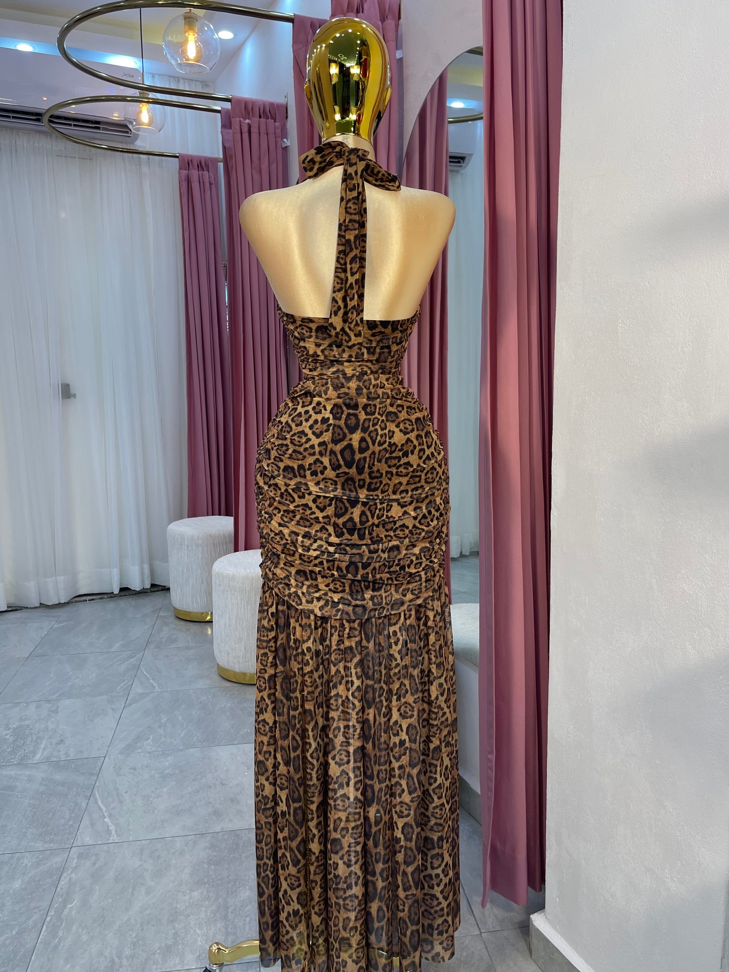 VESTIDO MAXI HALTER LEOPARDO