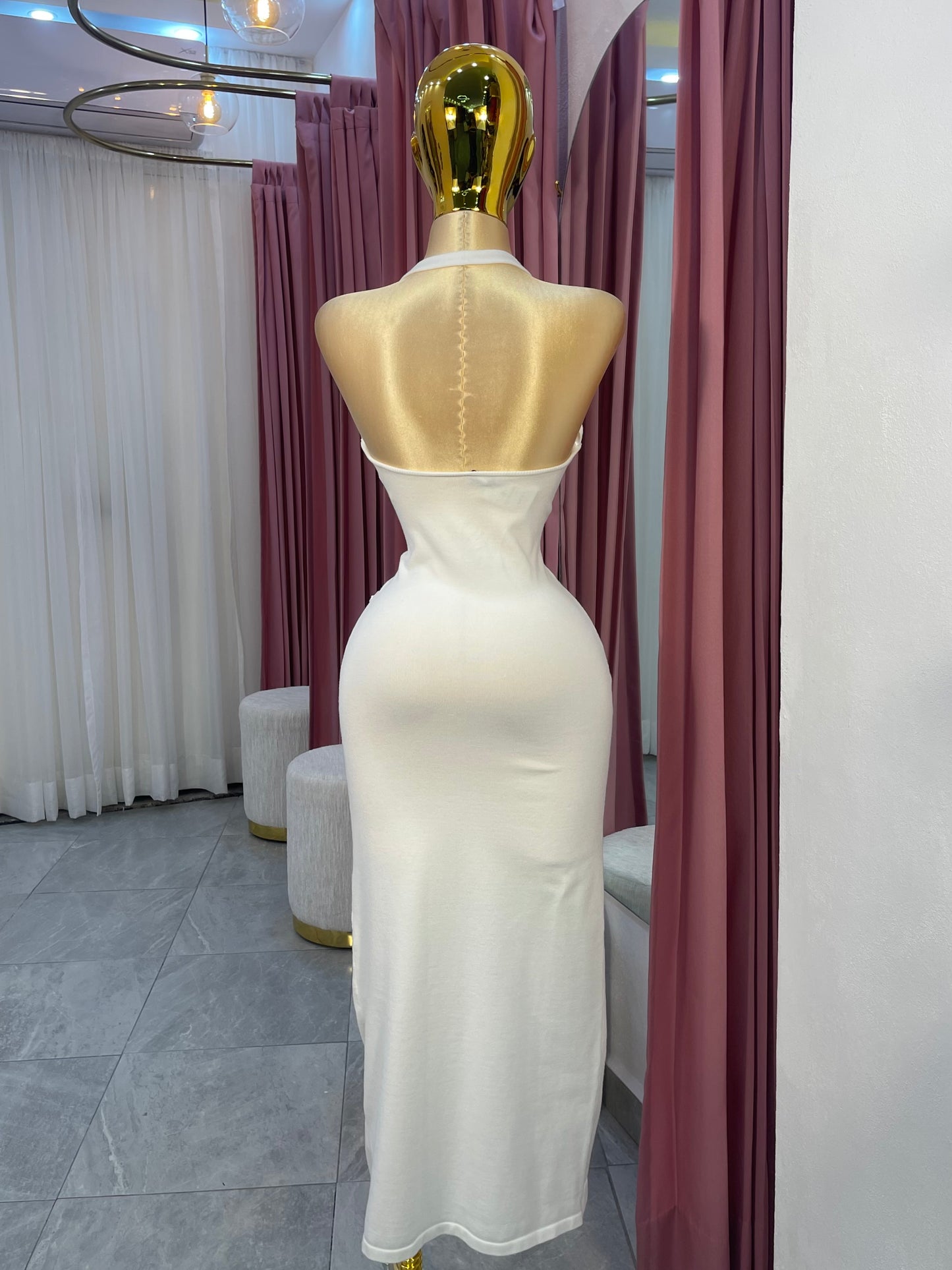 VESTIDO BLANCO HALTER PUNTO