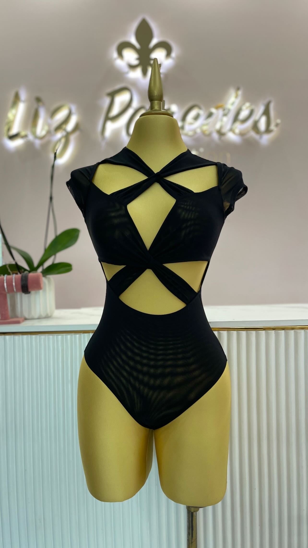 BODY MESH CRUZADO ESCOTE MANGA CORTA