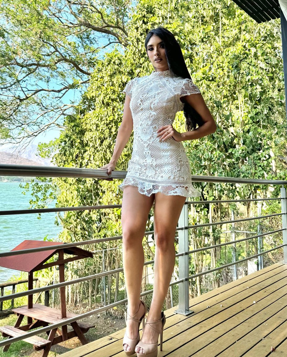 VESTIDO MINI BLANCO BORDADO