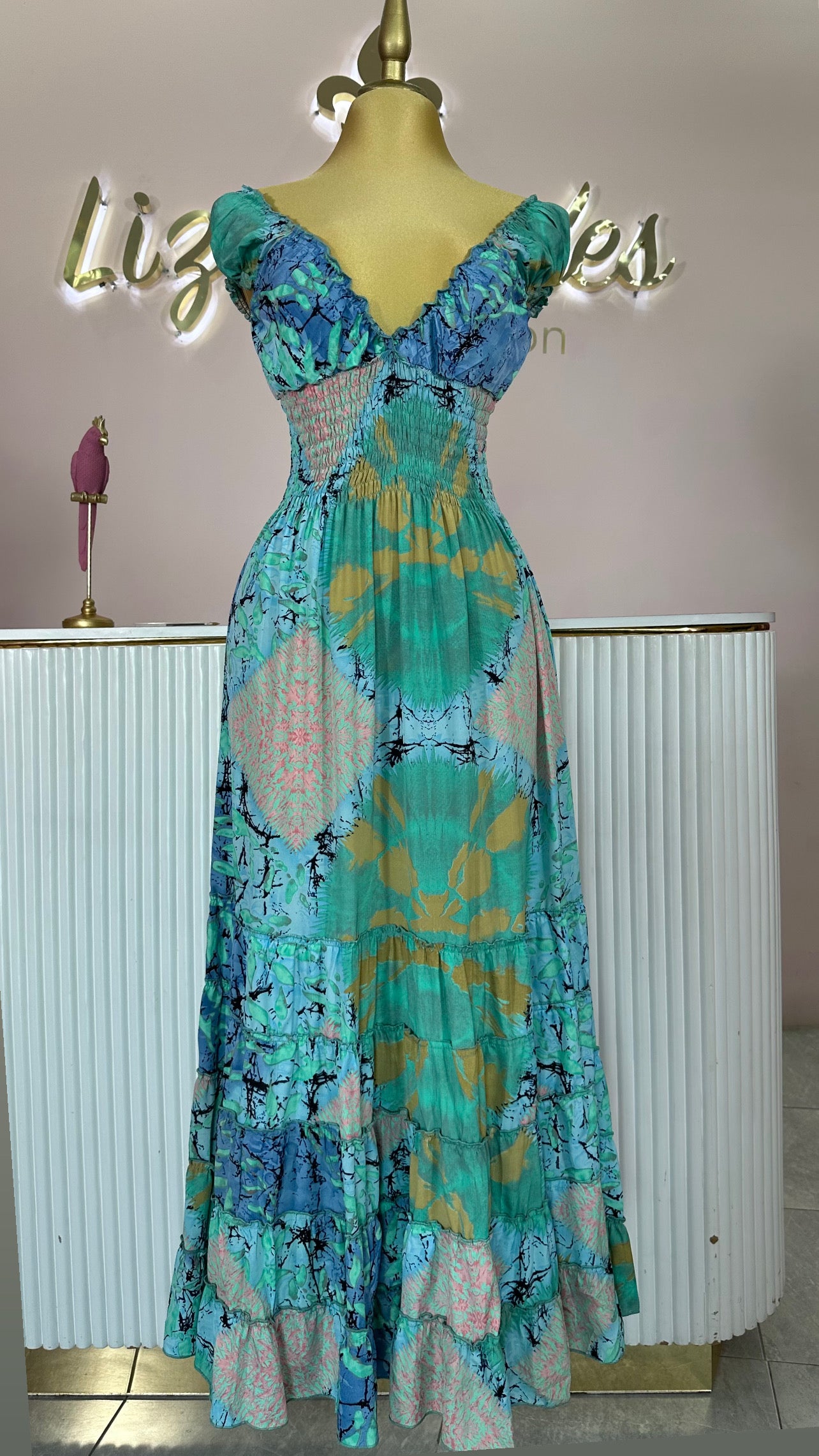VESTIDO HINDU MANGA CORTA
