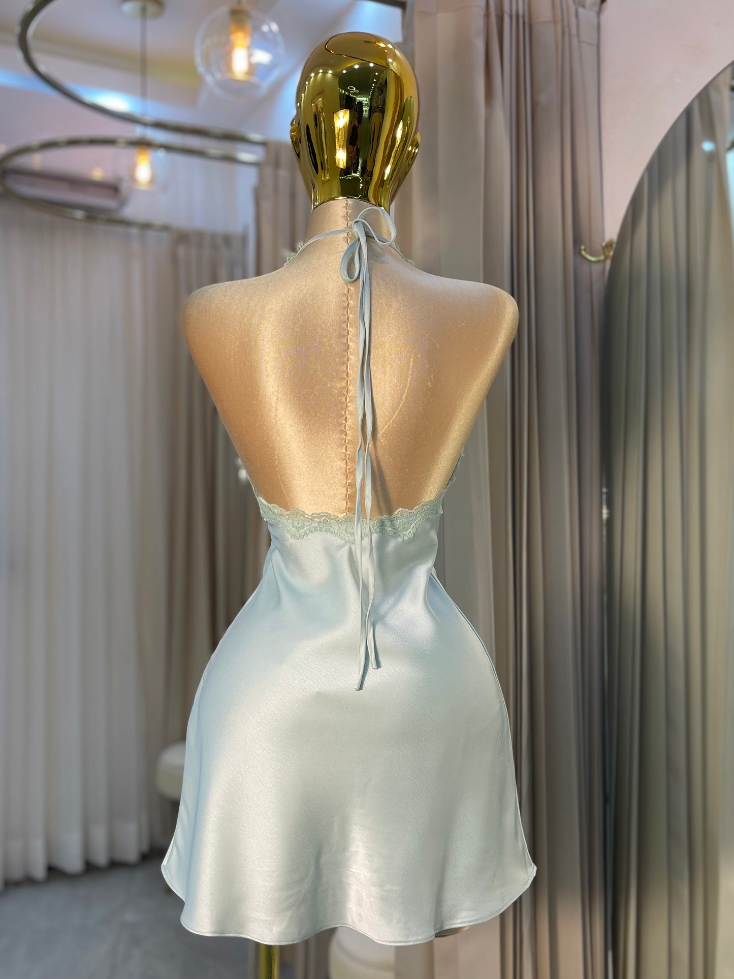 VESTIDO MINI SATÍN HALTER MINT