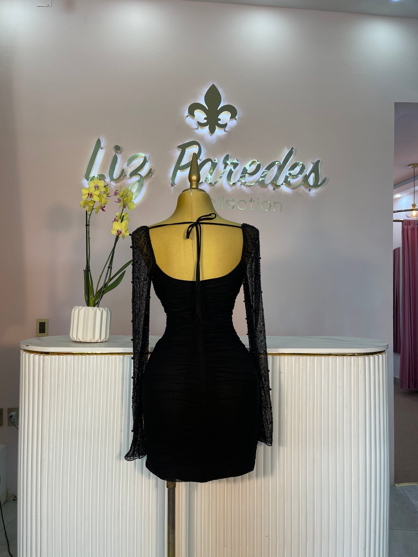 VESTIDO MINI PERLAS MANGA LARGA