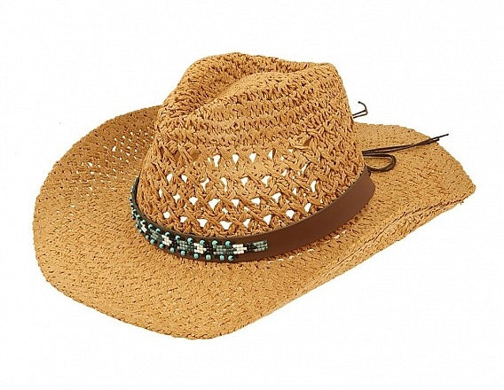 SOMBRERO DE PAJA CON CUENTAS ESTILO VAQUERO.