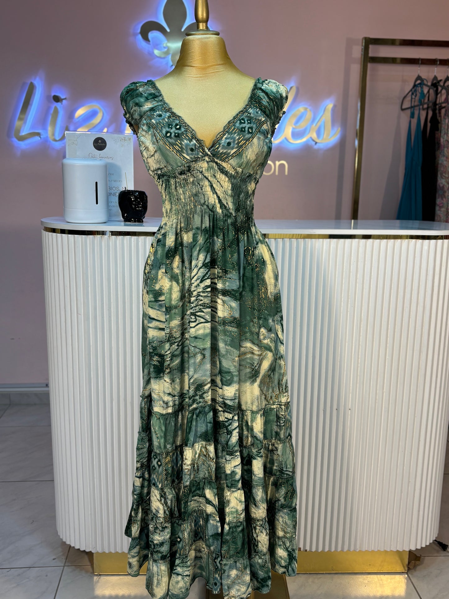 VESTIDO HINDU MANGA CORTA