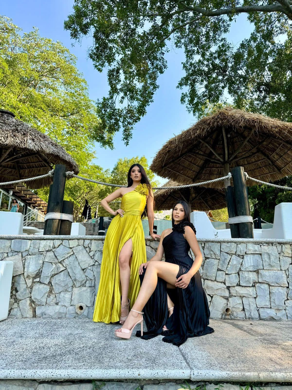 VESTIDO MAXI PLISADO