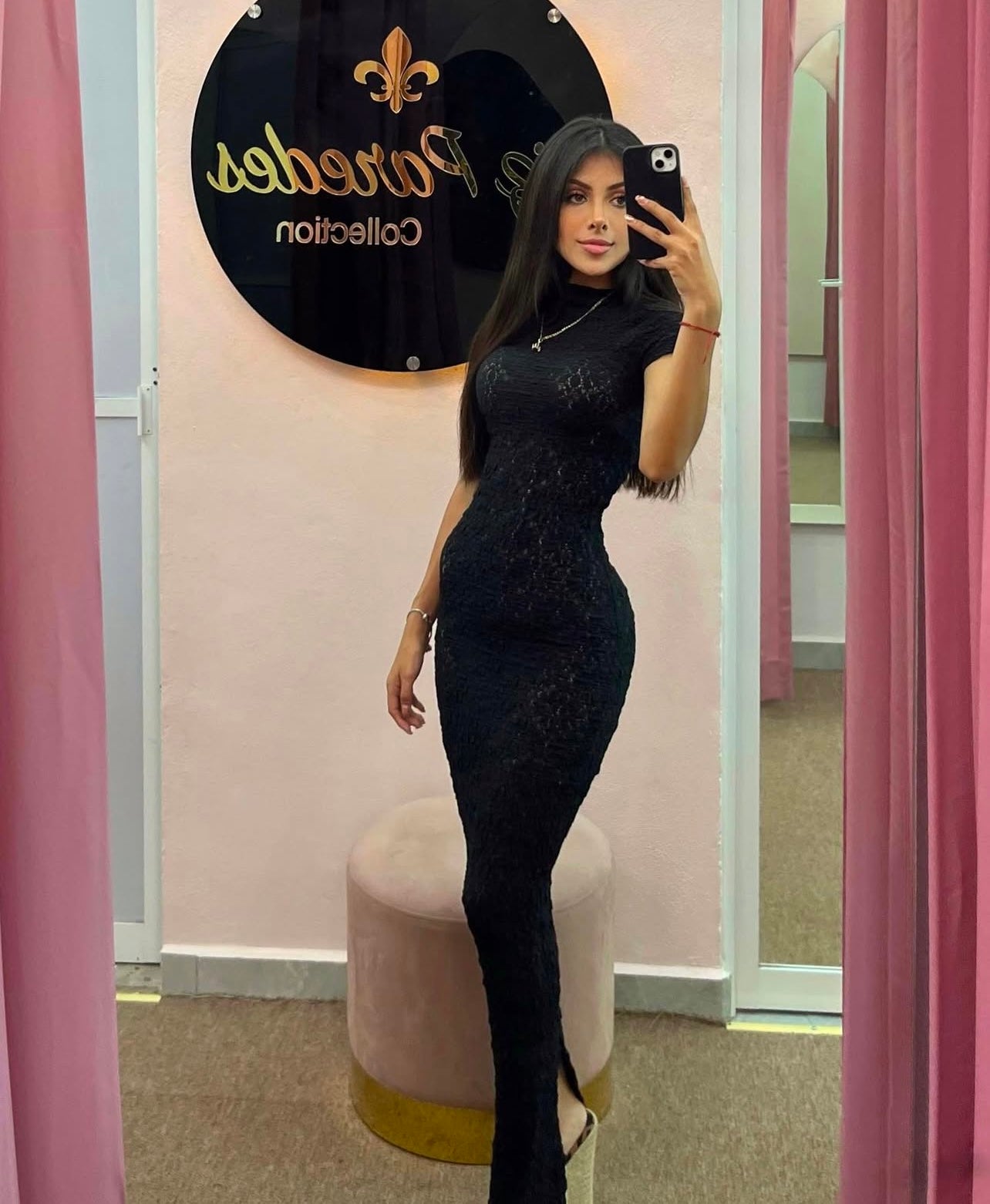 VESTIDO MAXI NEGRO ENCAJE