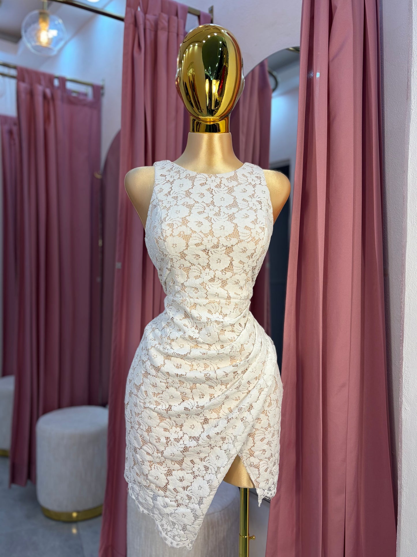 VESTIDO MINI ENCAJE