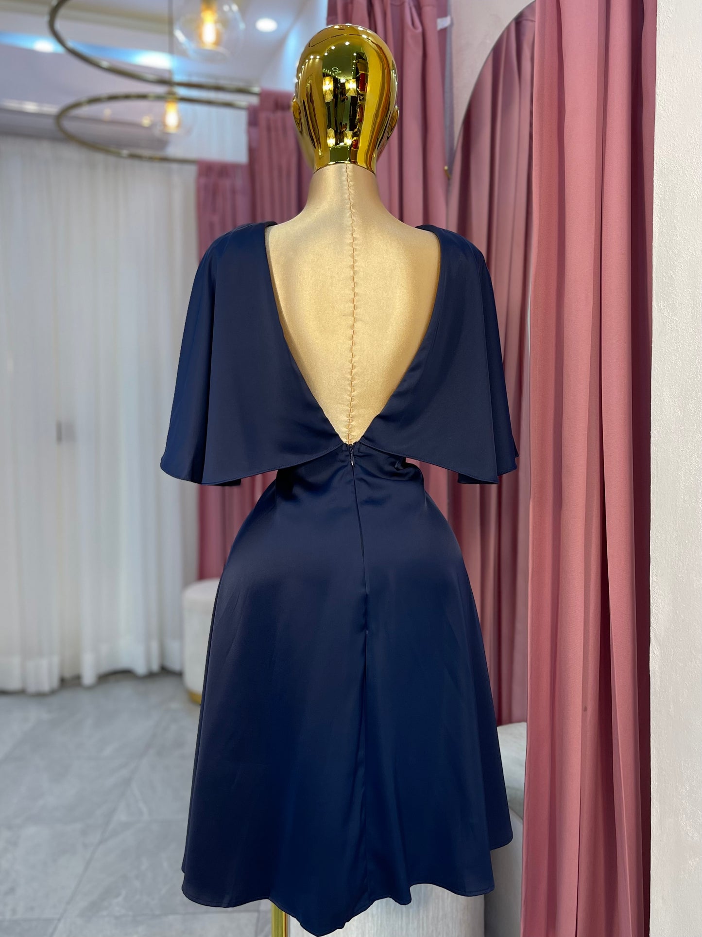 VESTIDO MIDI SATIN MANGA CORTA