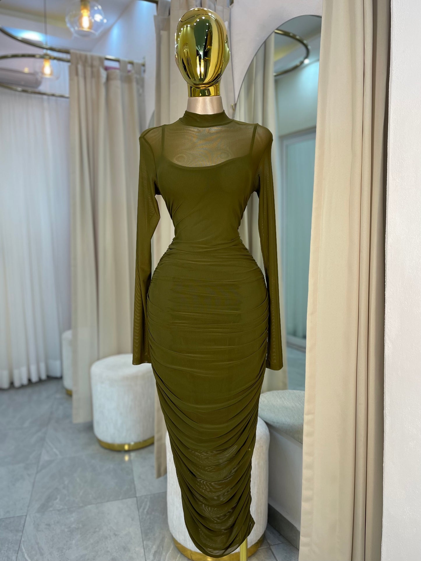 VESTIDO MIDI MESH MANGA LARGA