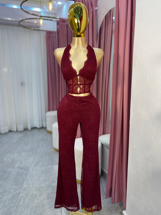 JUMPSUIT ENCAJE TINTO