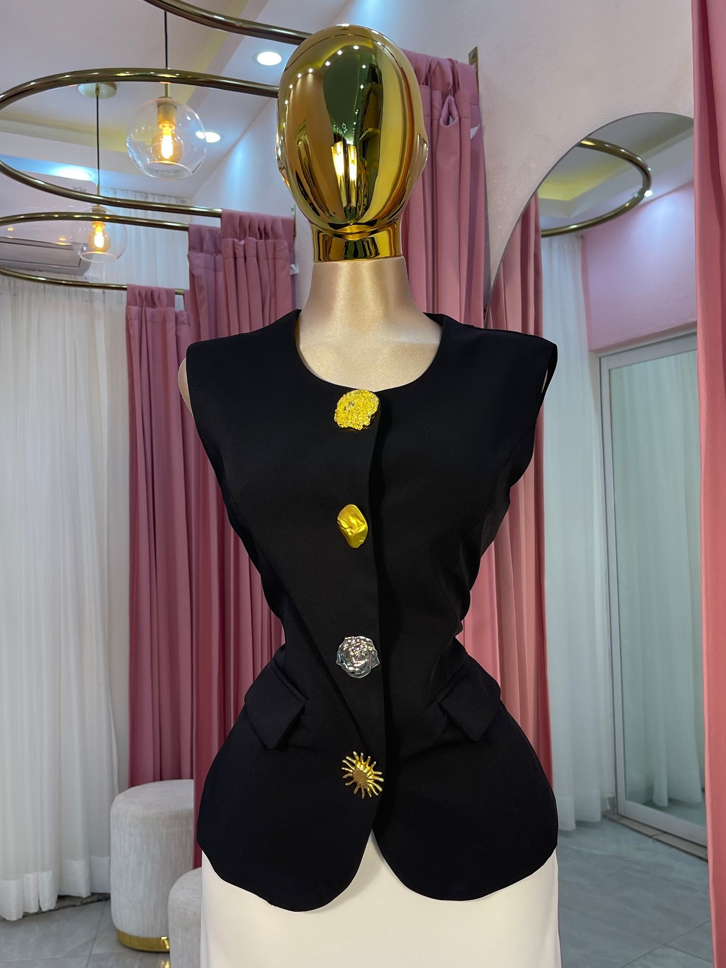 BLUSA BOTÓN DORADO