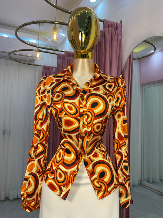 CAMISA NARANJA ESTAMPADA CIRCULOS