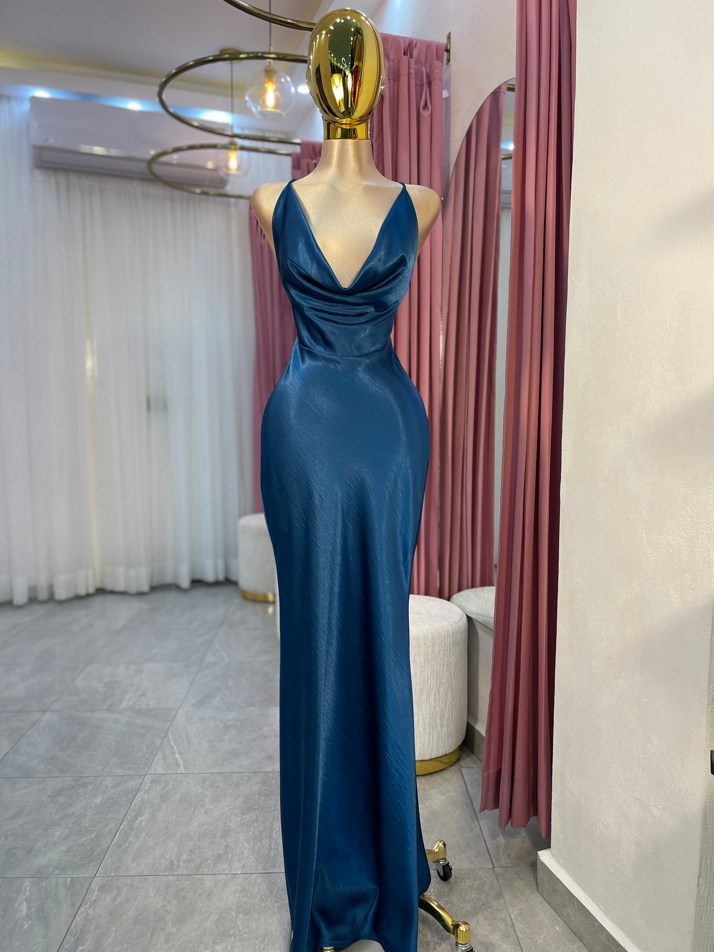 VESTIDO SATIN ESCOTE TIRAS MF23066