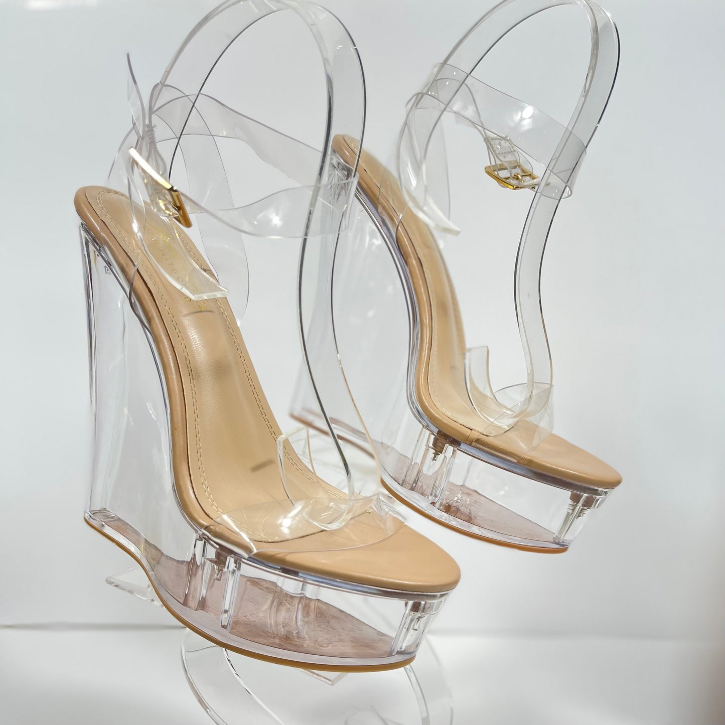 PLATAFORMAS TRANSPARENTES