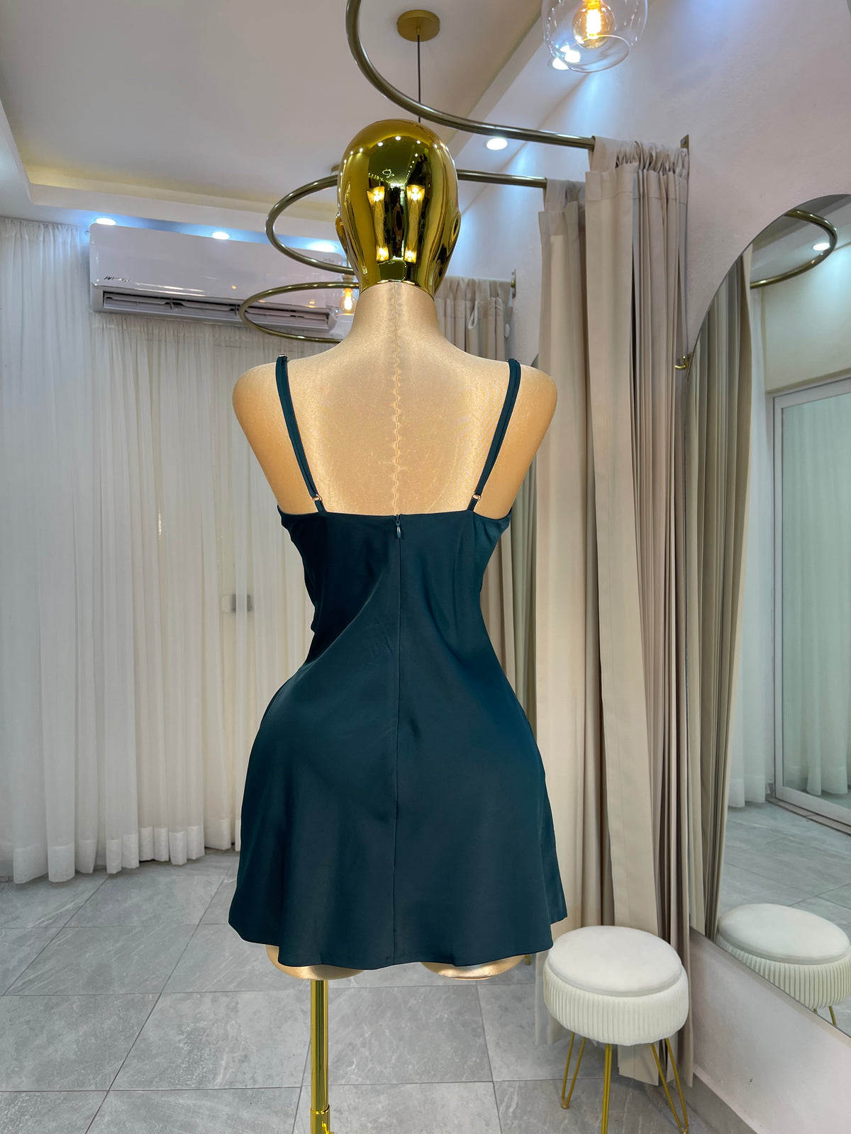 VESTIDO MINI ABERTURA ESMERALDA