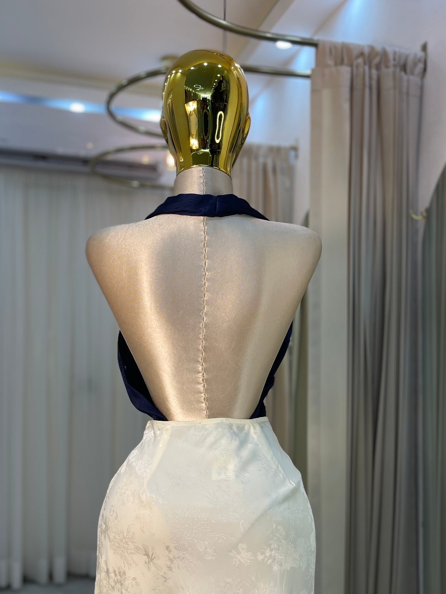 BODY SATÉN AZUL MARINO