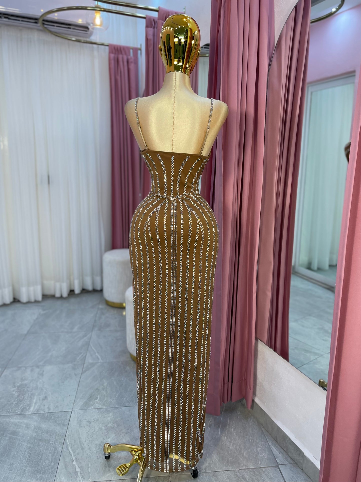 VESTIDO MAXI TIRANTES CAFE CRISTALES