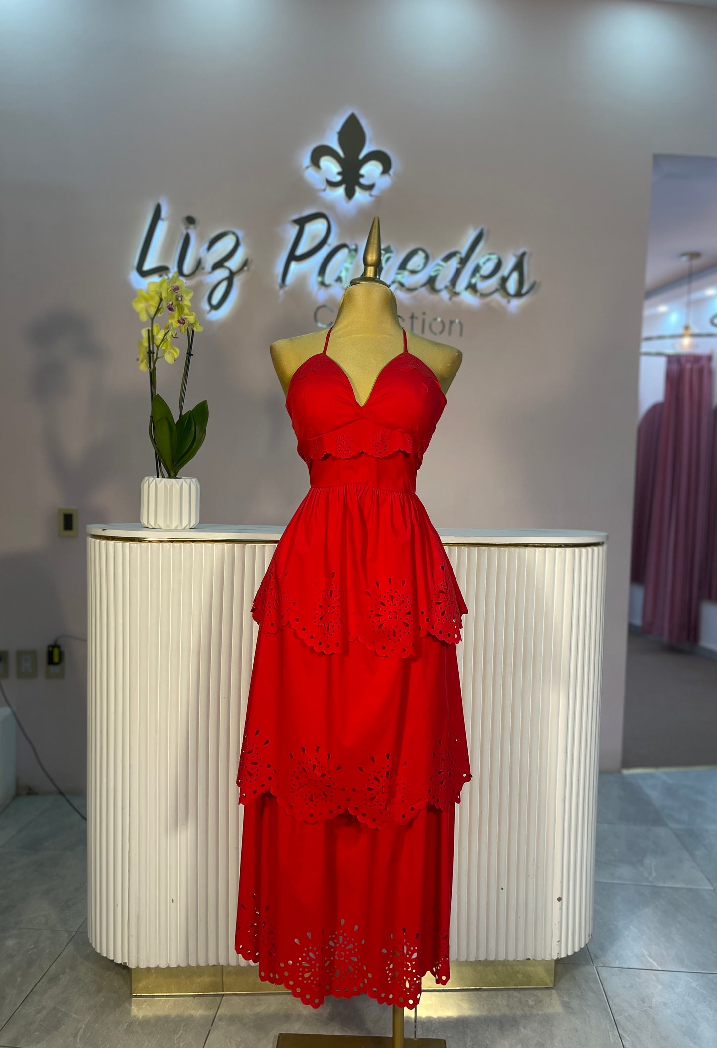 VESTIDO MAXI BORDADO