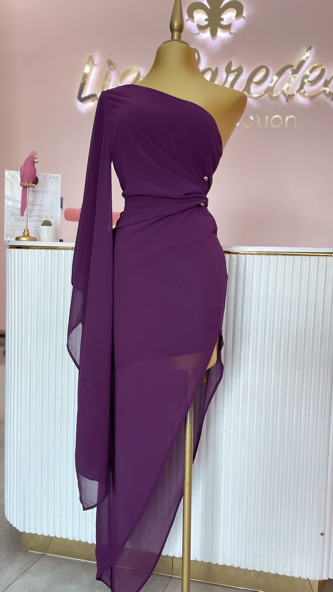 VESTIDO ASIMETRICO GASA