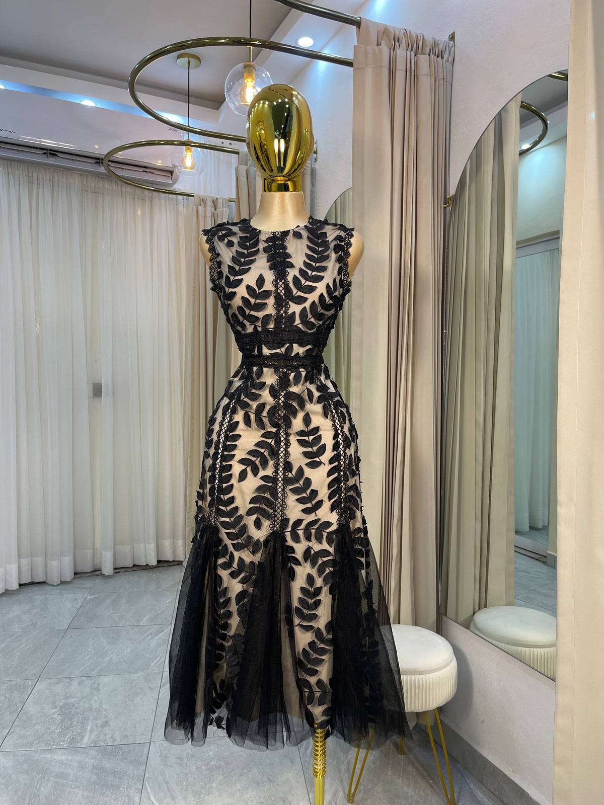 VESTIDO MIDI SIRENA HOJAS
