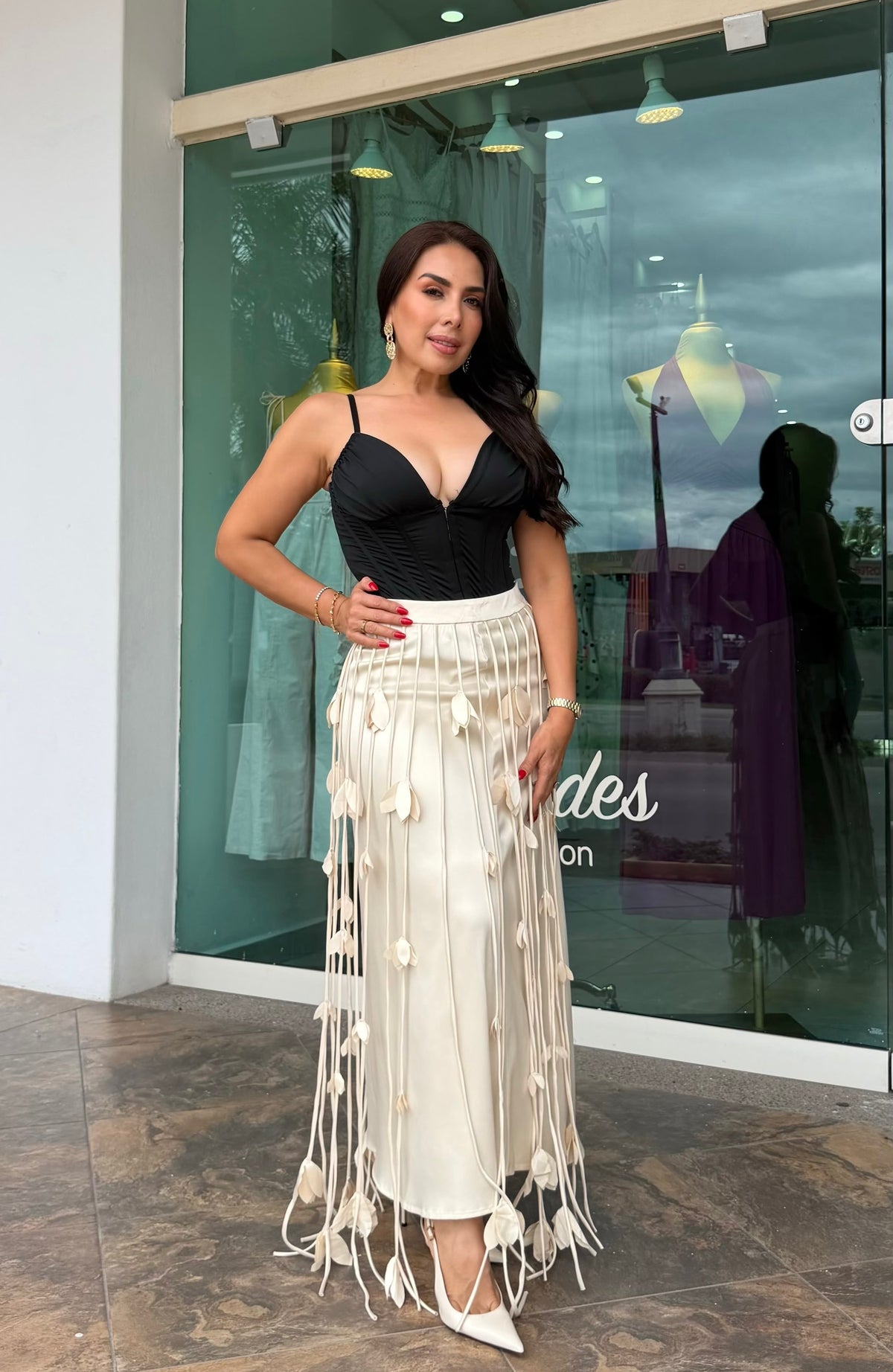 FALDA MAXI FLORES 3D SATIN