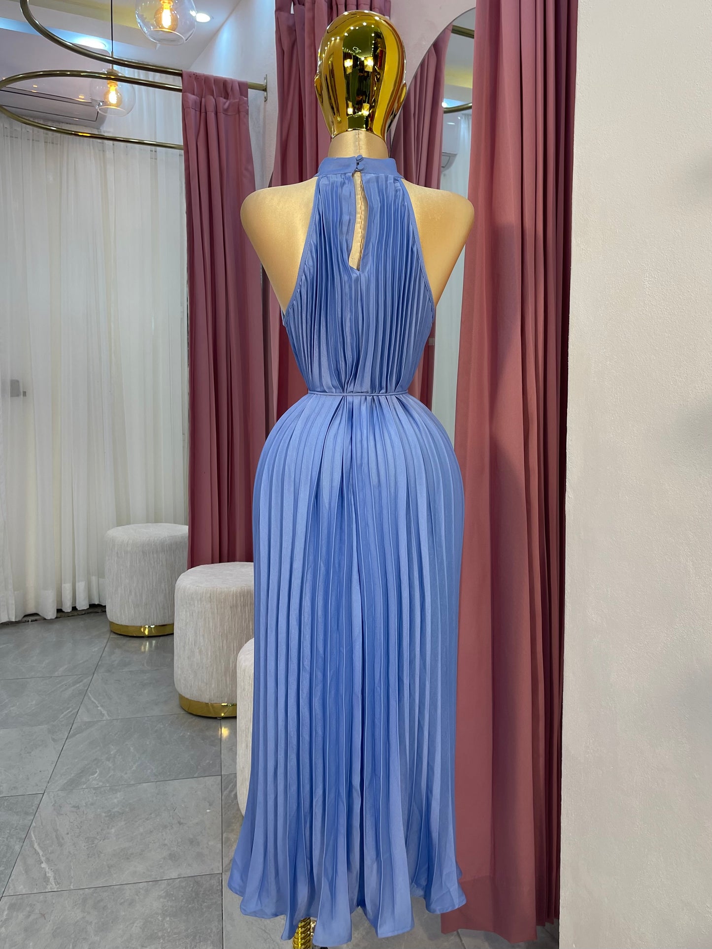 VESTIDO MIDI PLISADO HALTER