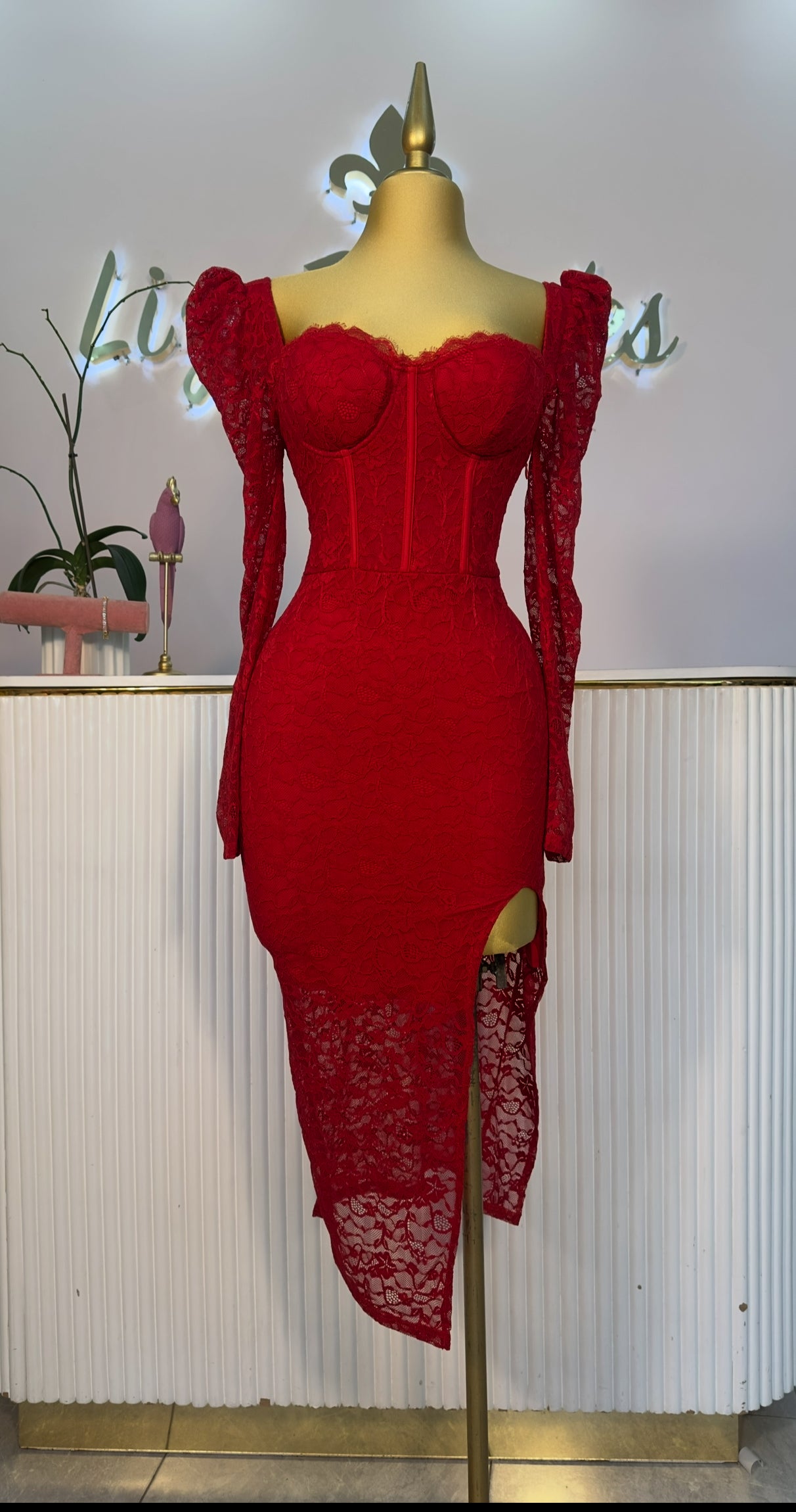 VESTIDO ENCAJE COPAS