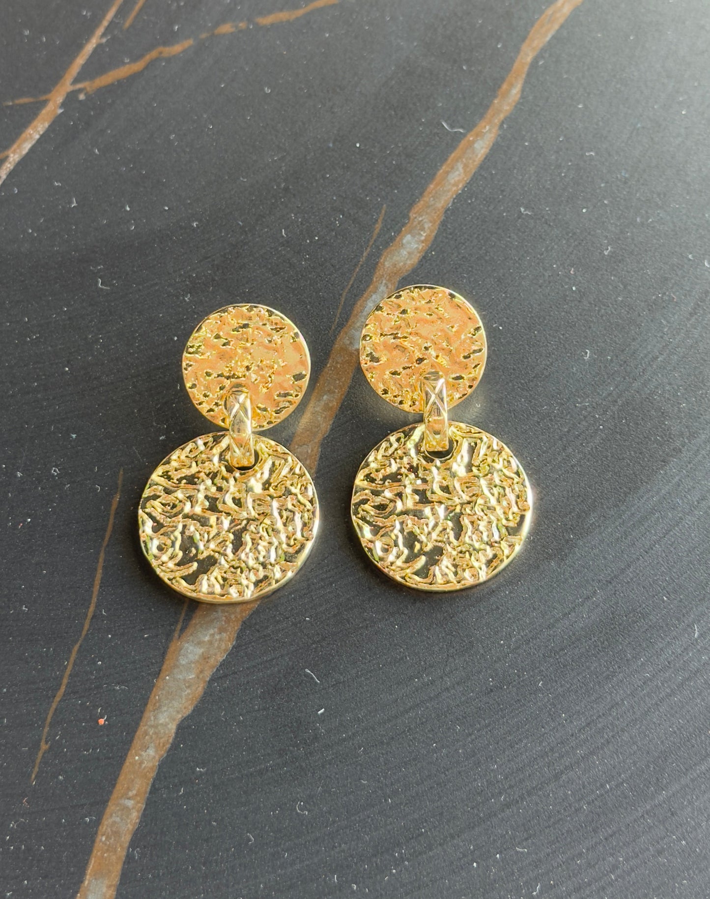 ARETES REDONDOS TEXTURA