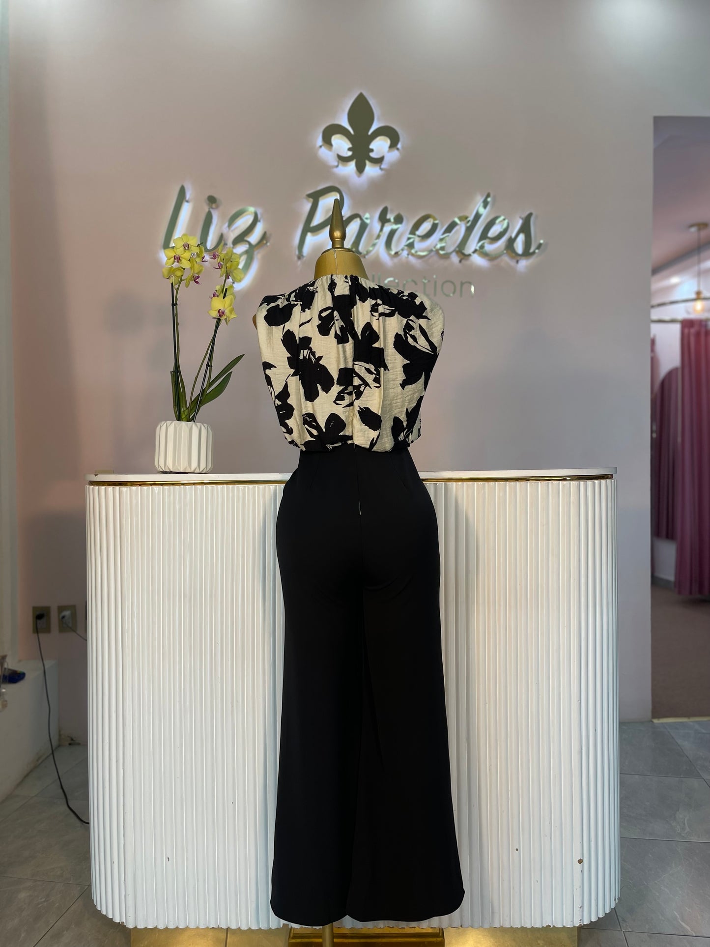 JUMPSUIT PANTALÓN NEGRO EST. FLORES