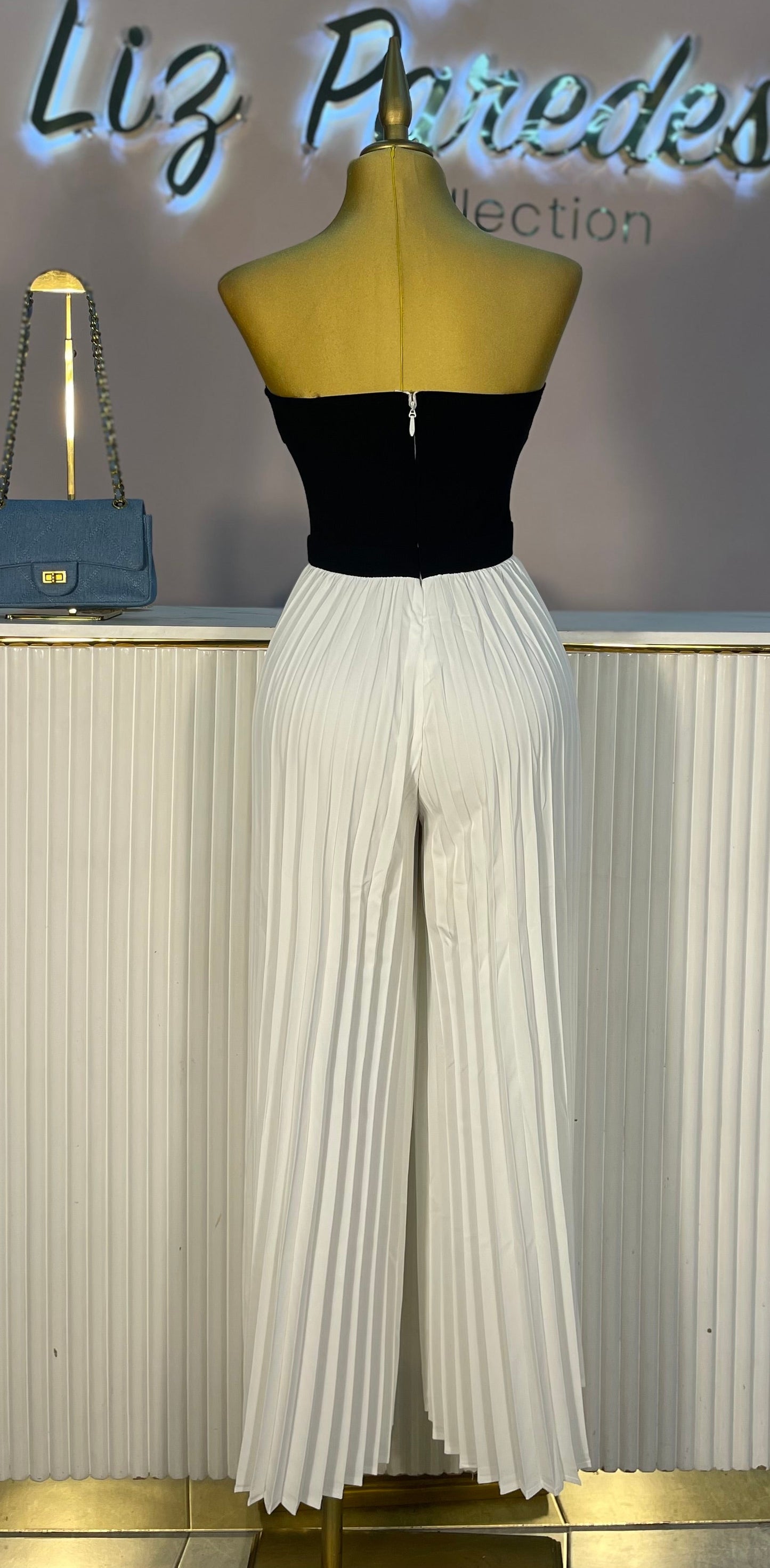 JUMPSUIT PLISADO BOTONES DORADO