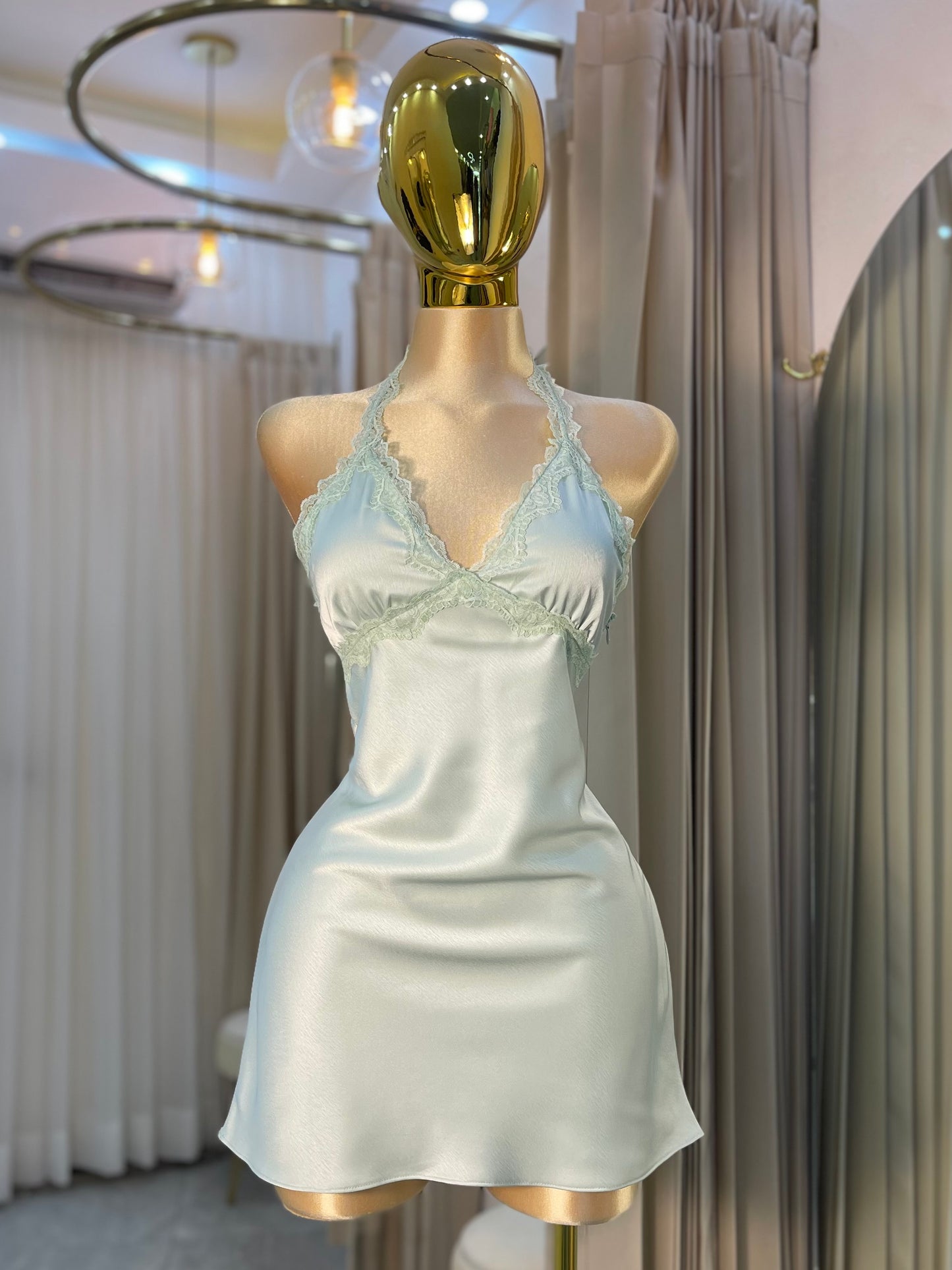 VESTIDO MINI SATÍN HALTER MINT