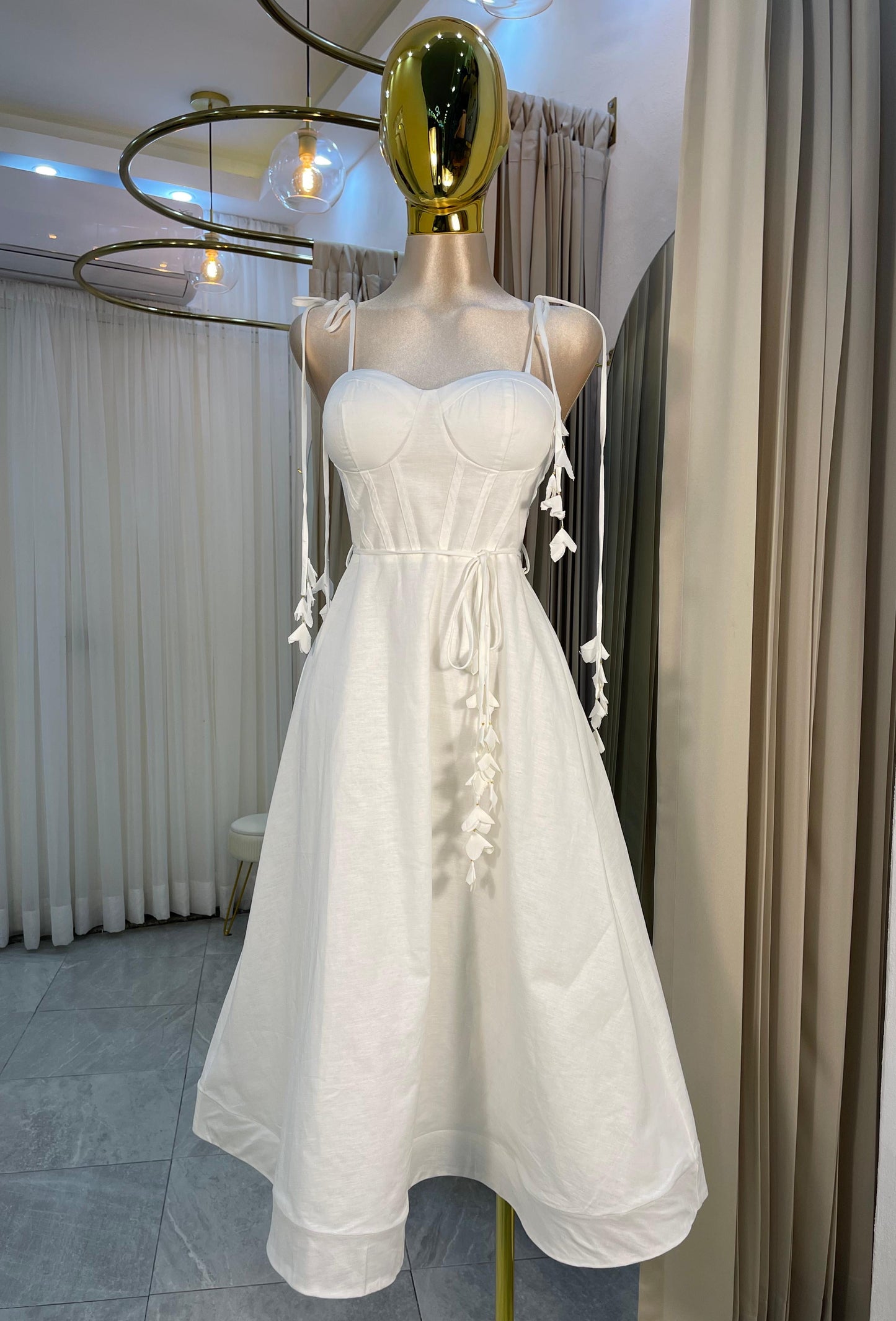 VESTIDO MIDI CORTE A EB FLORES