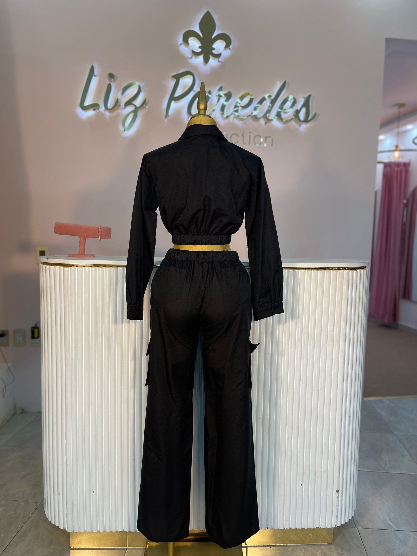 SET CROP TOP/PANTALON CARGO