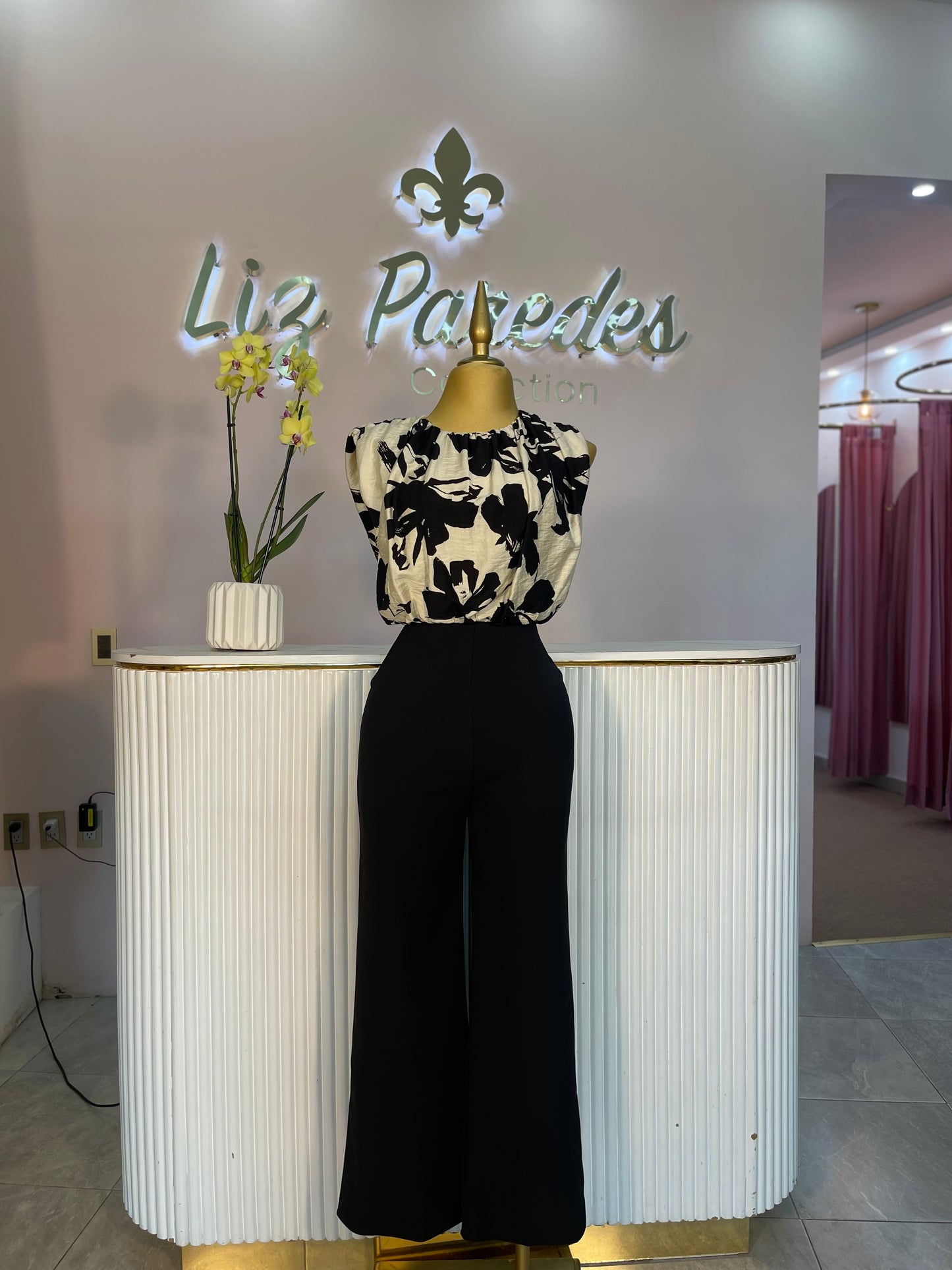 JUMPSUIT PANTALÓN NEGRO EST. FLORES