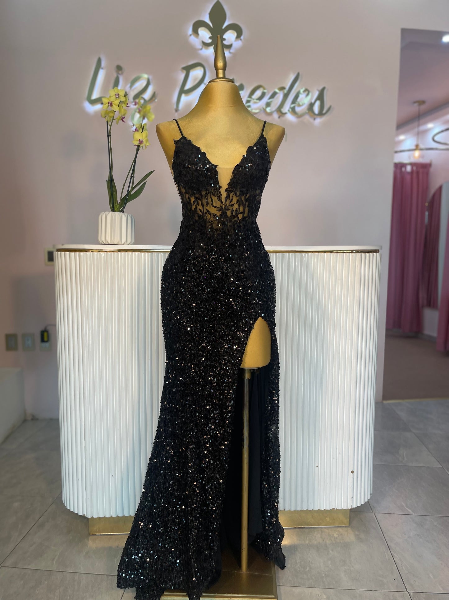 VESTIDO MAXI LENTEJUELA NEGRO