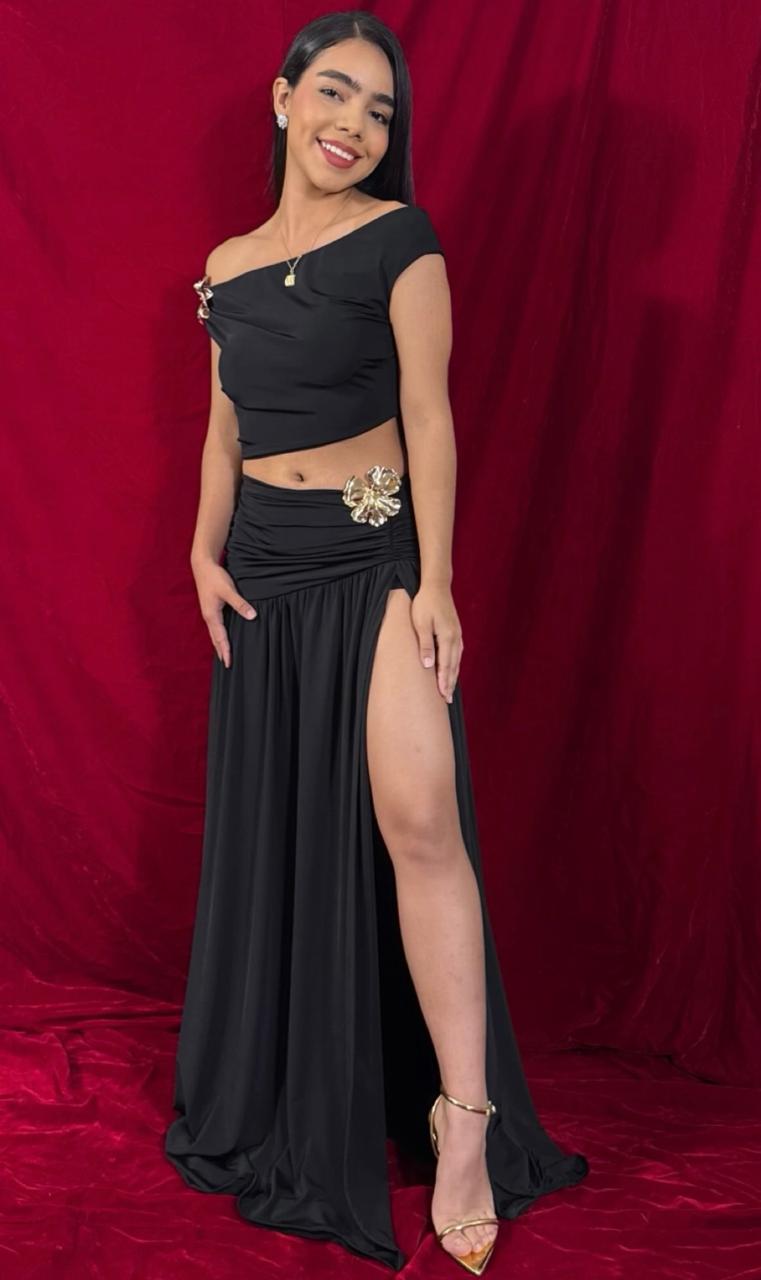 SET FALDA/TOP ASIMÉTRICO FLOR