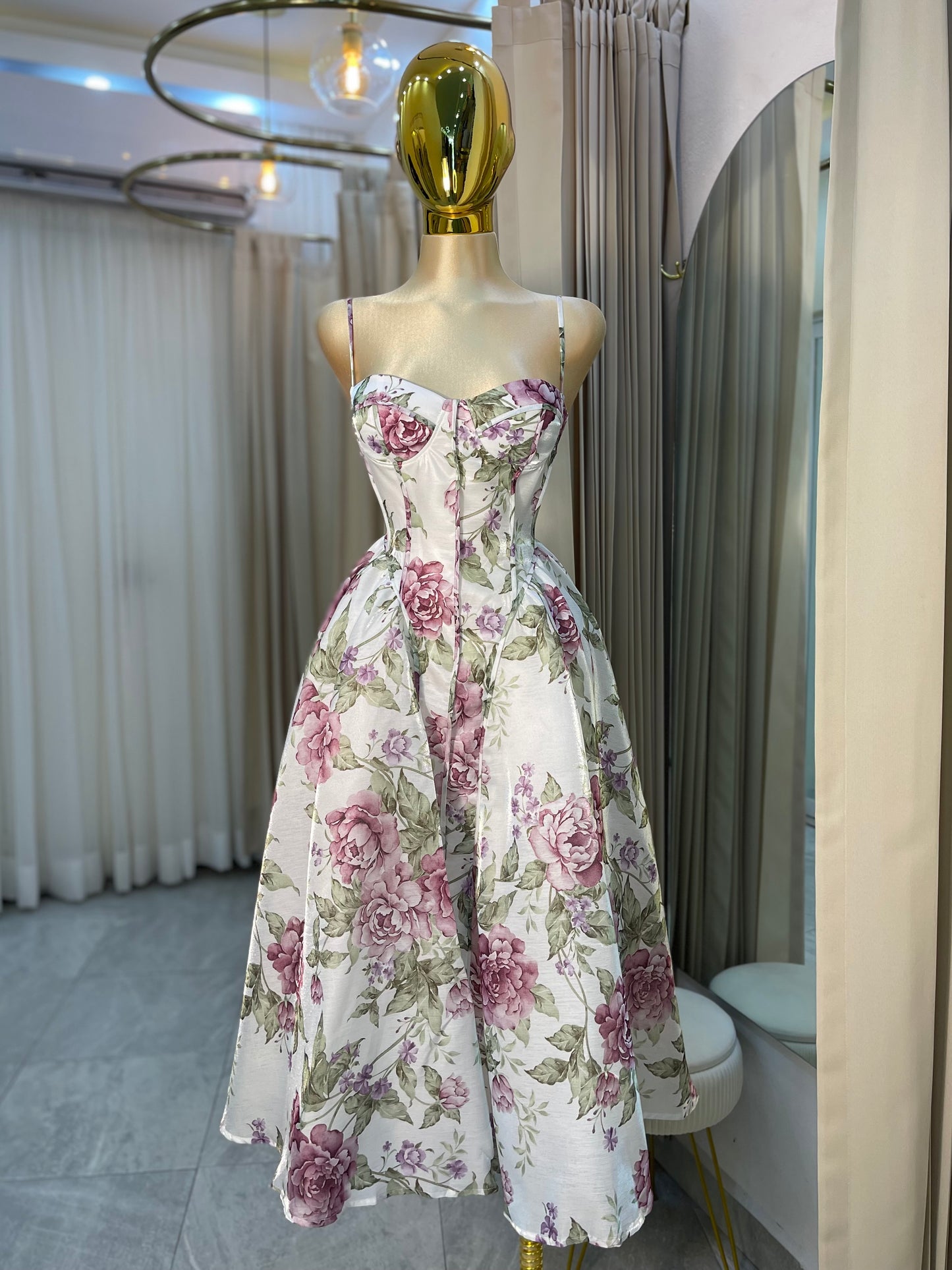 VESTIDO MIDI PRINCESA BCO MAUVE