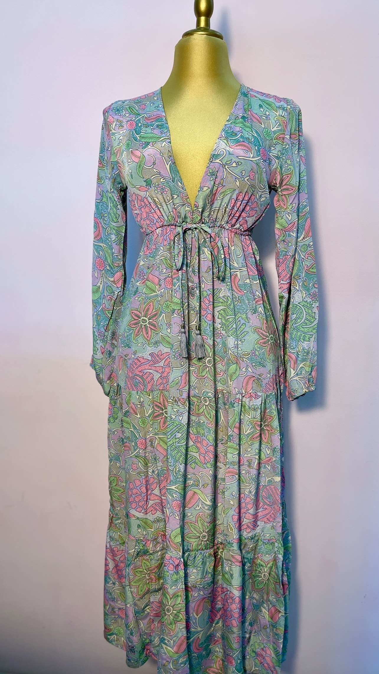 VESTIDOS HINDU MANGA LARGA
