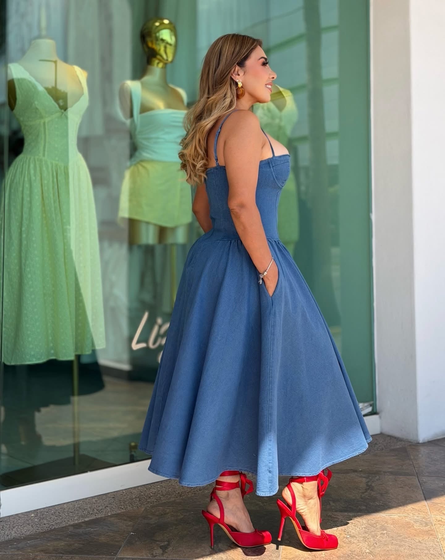 VESTIDO MIDI DENIM